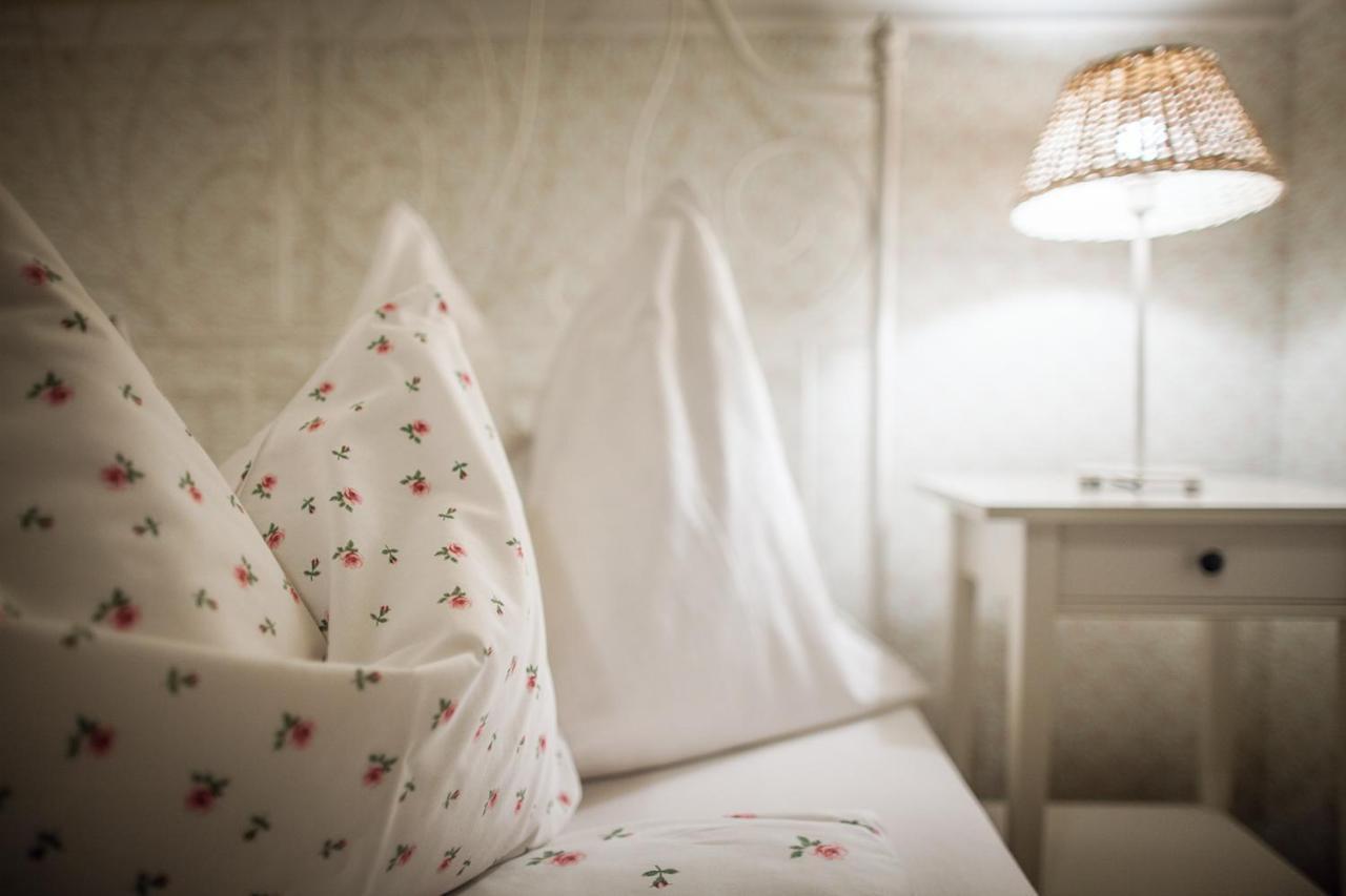 Bed and Breakfast Huber Panzió Fertőrákos Exterior foto
